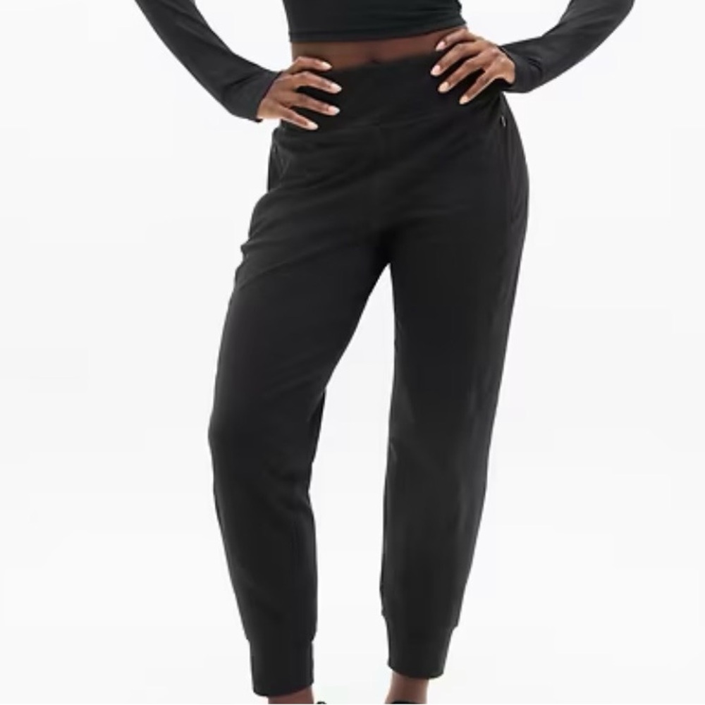 Athleta Black Rainier Jogger Leggings
